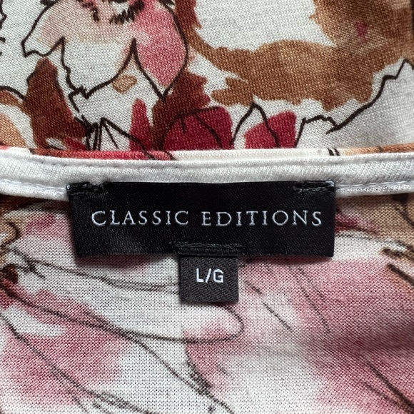 CLASSIC EDITIONS FLOWERED TEE SIZE LARGE - Picture 4 of 7
